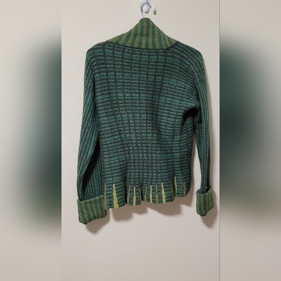 Wool short cardigan - Picture 3 of 3